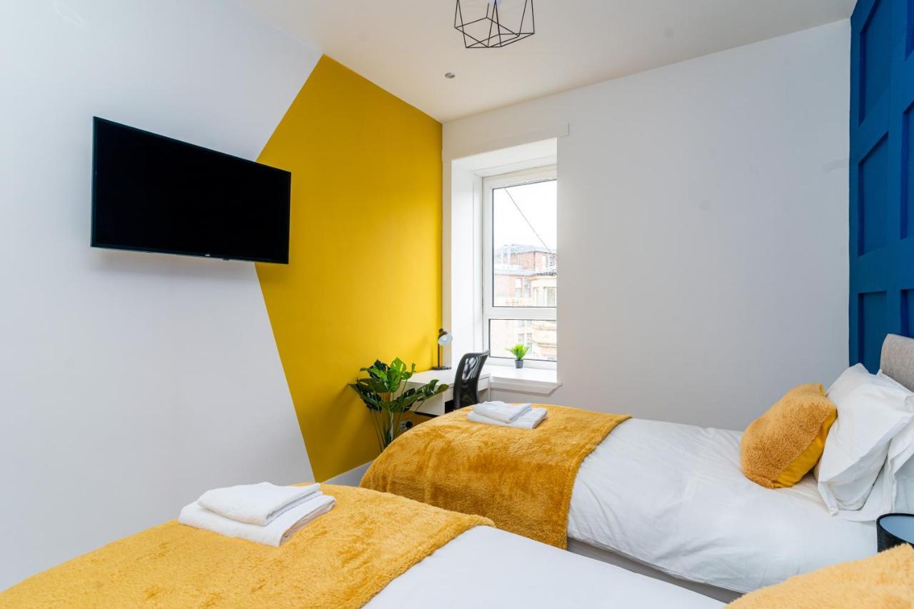 Cheerful 2 Bedroom Homely Apartment, Sleeps 6 Guest Comfy, 3X Double Bed, Parking, Free Wifi, Suitable For Business, Leisure Guest,Glasgow, Glasgow West End, Near City Centre Exterior foto